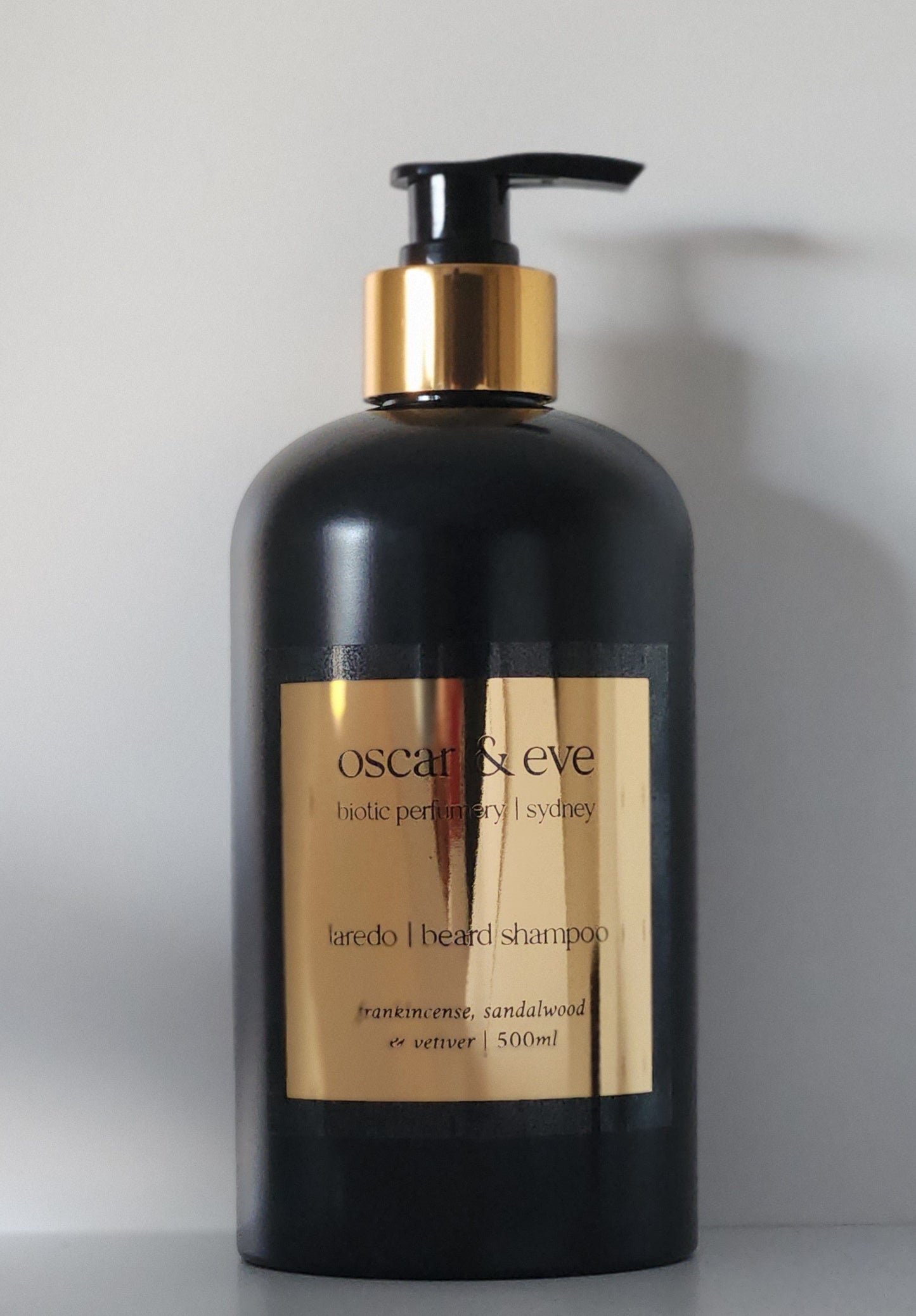 laredo | frankincense, sandalwood & vetiver | beard shampoo 500ml